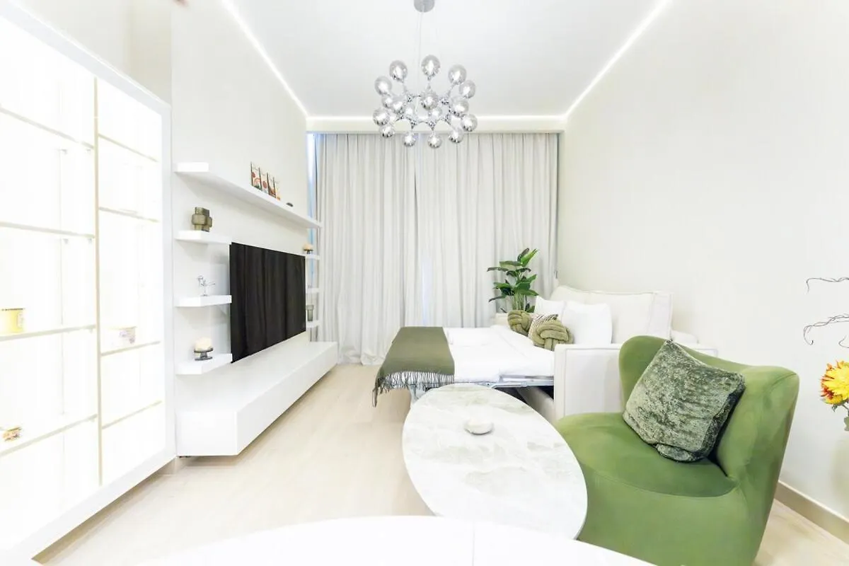 Veluxa - 2Bed With Skyline View In Azizi Riviera Apartment Dubai