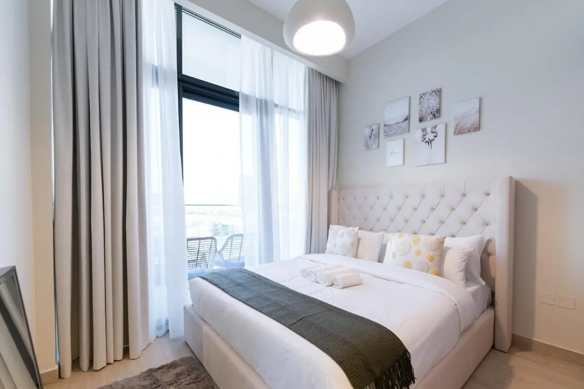 Appartamento Veluxa - 2Bed With Skyline View In Azizi Riviera Dubai