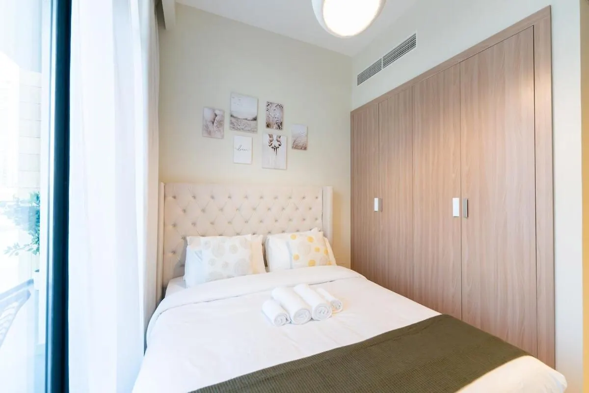 Appartamento Veluxa - 2Bed With Skyline View In Azizi Riviera Dubai 0*,  Emirati Arabi Uniti