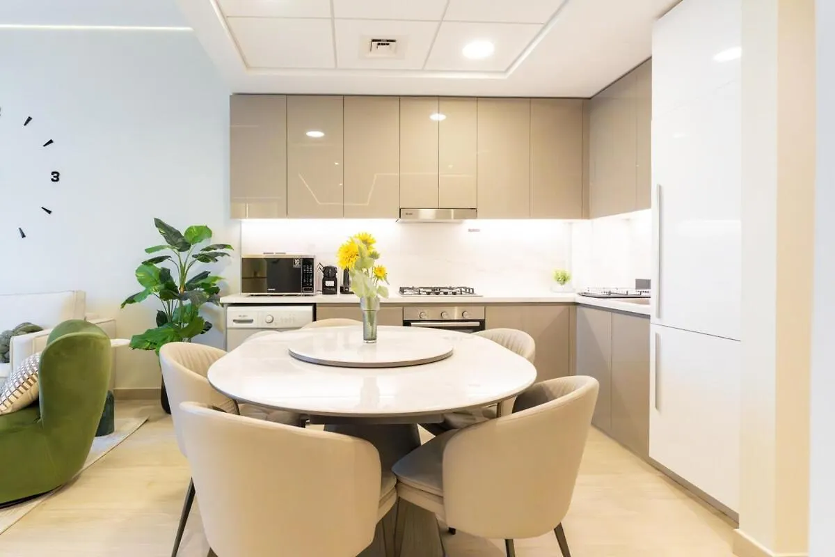 Appartamento Veluxa - 2Bed With Skyline View In Azizi Riviera Dubai