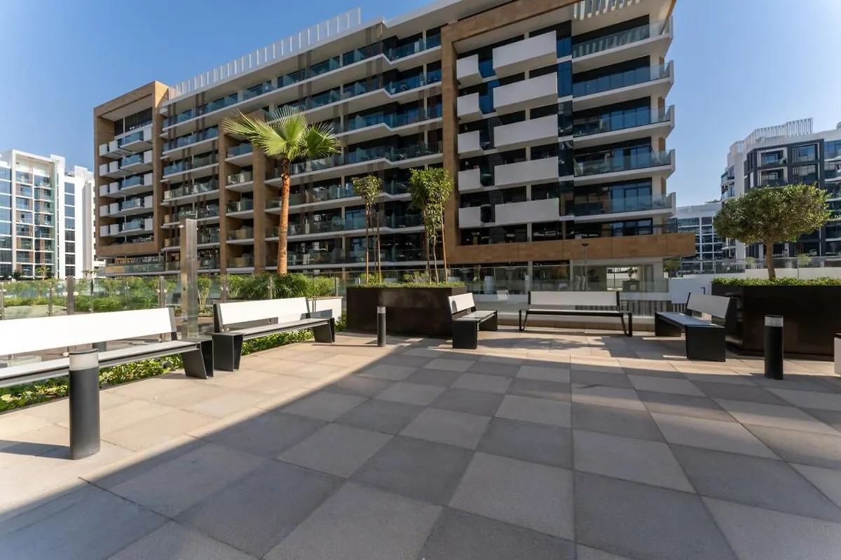 Veluxa - 2Bed With Skyline View In Azizi Riviera Apartment Dubai