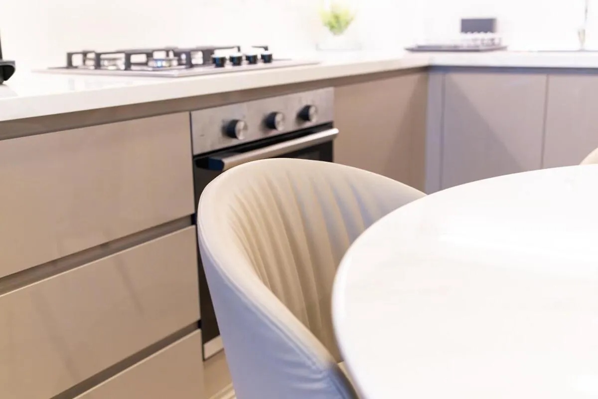 Veluxa - 2Bed With Skyline View In Azizi Riviera Apartment Dubai