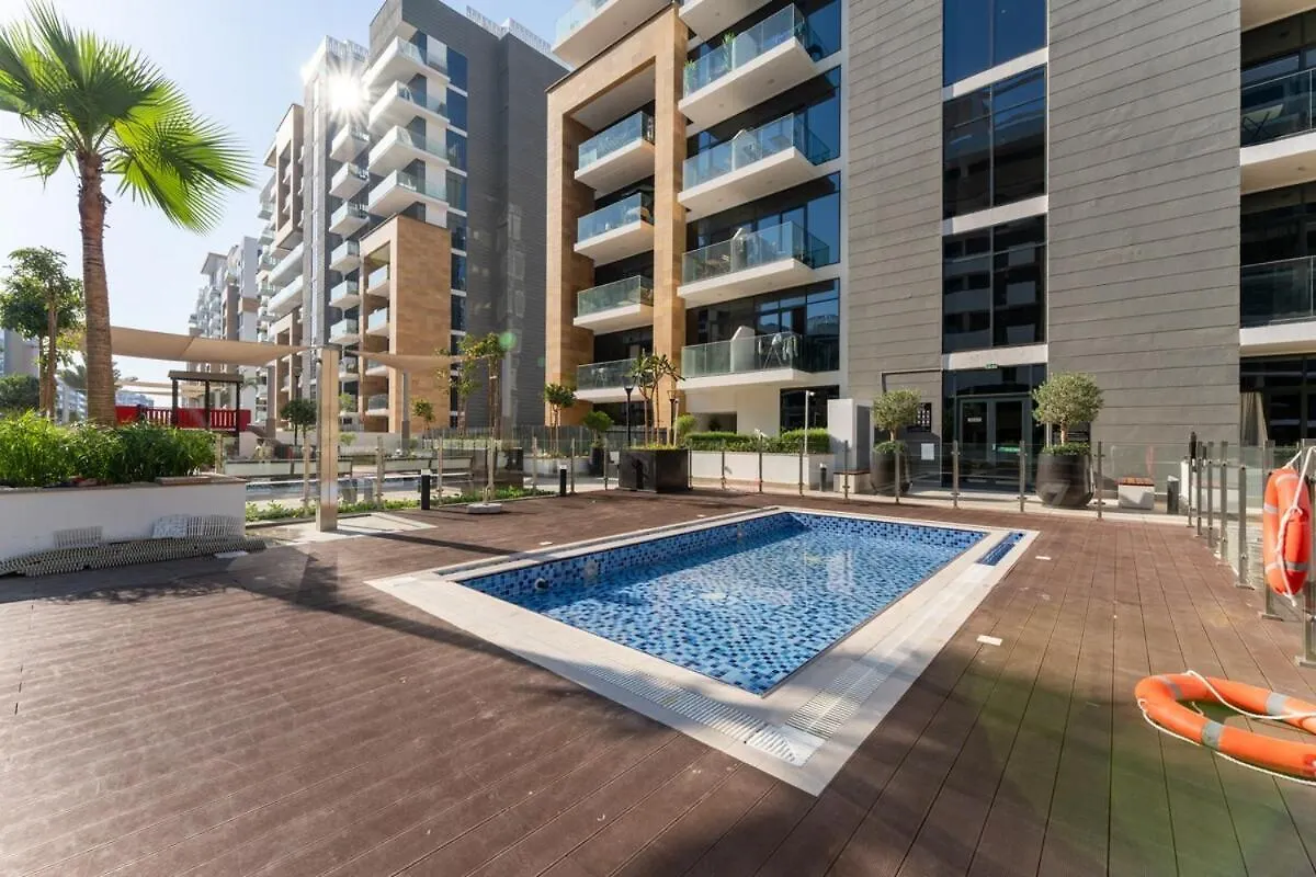 Veluxa - 2Bed With Skyline View In Azizi Riviera Apartment Dubai